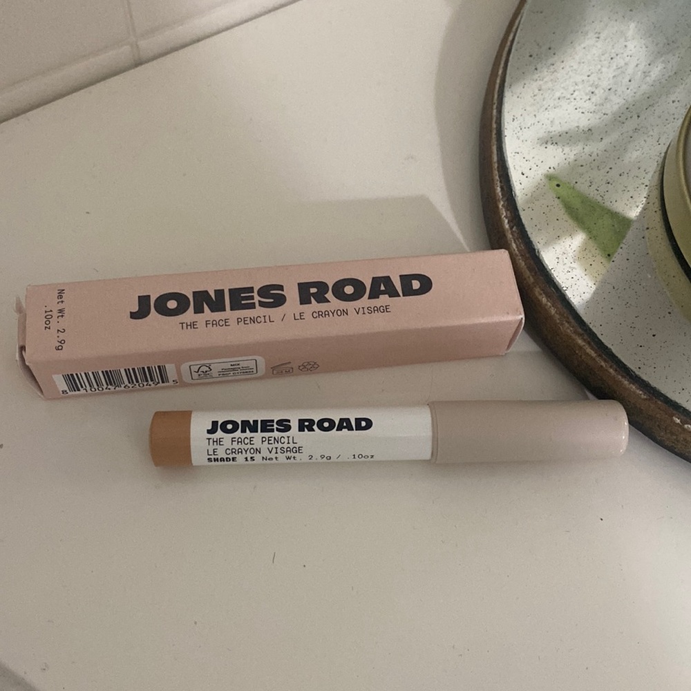 NIB JONES ROAD FACE PENCIL SHADE 15